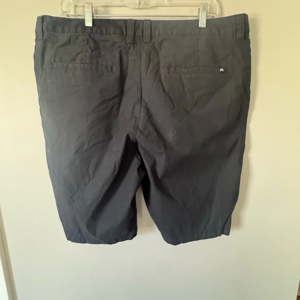 Travis Mathew Shorts Men's 38 Performance Golf Black Stretch 9
